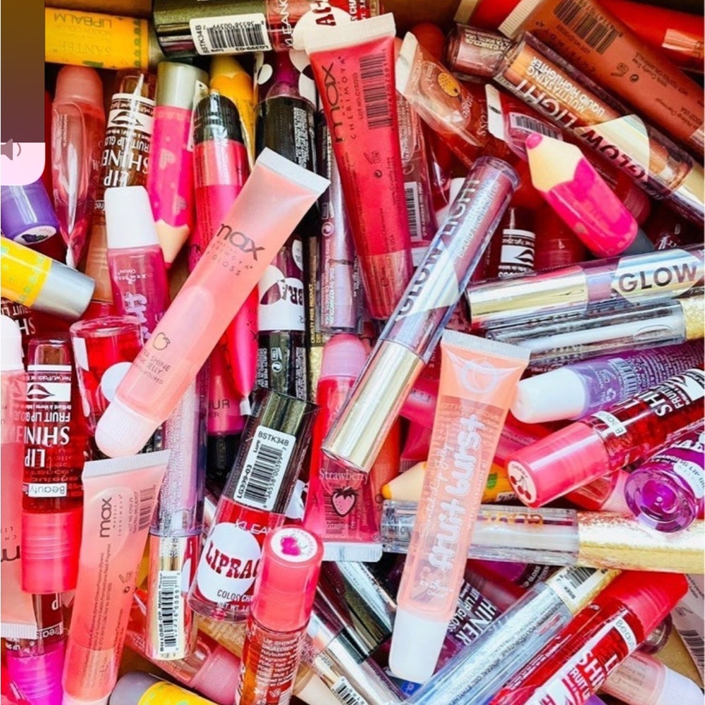 LOT OF (10) LIPGLOSSES WHOLESALE MIXED BRAND NEW SUPER SHINY LIPGLOSS COLLECTION